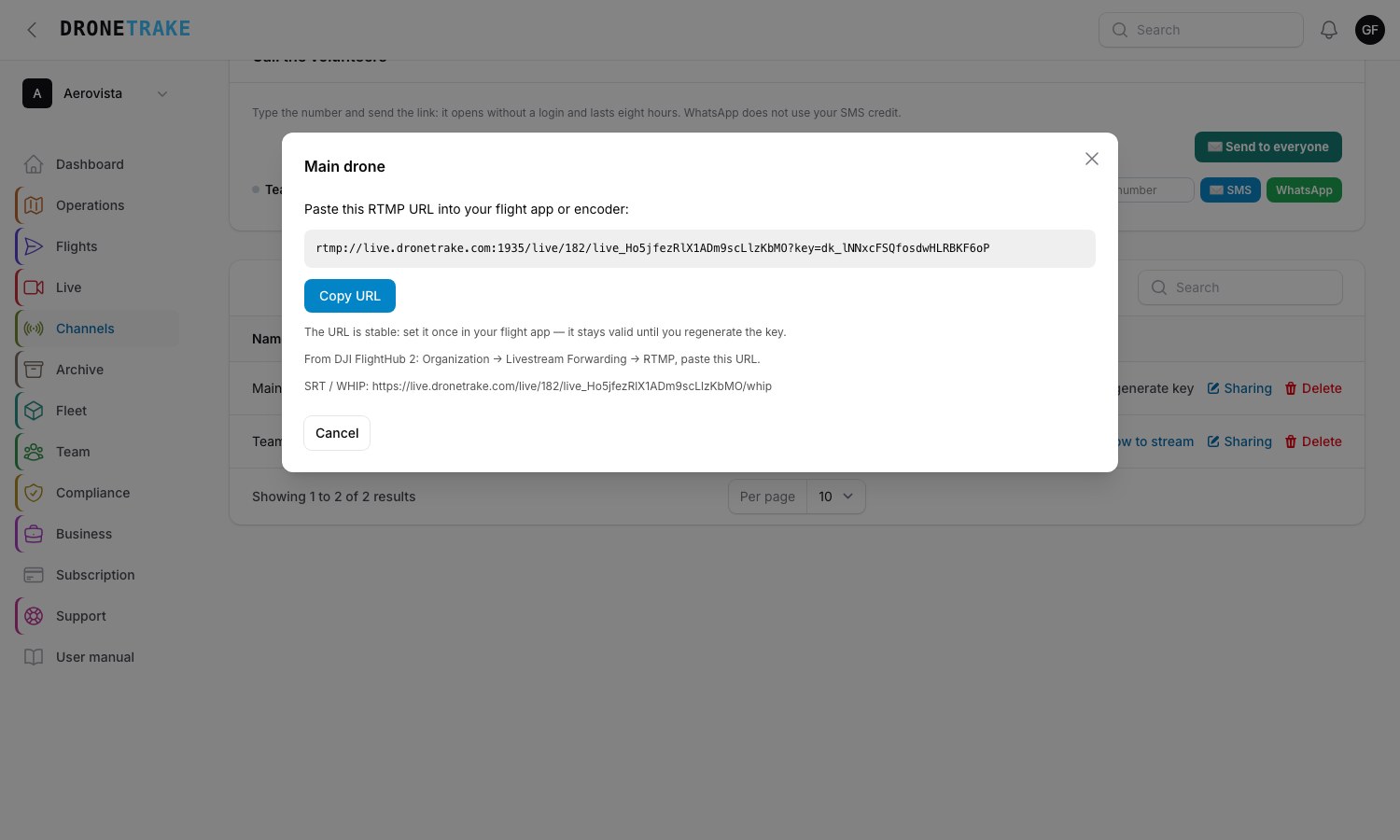 The «How to broadcast» dialog with the server address and the channel key