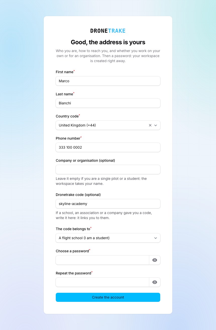 The student's sign-up: the “Dronetrake code” field with your school's code, and the choice “it belongs to a school”.
